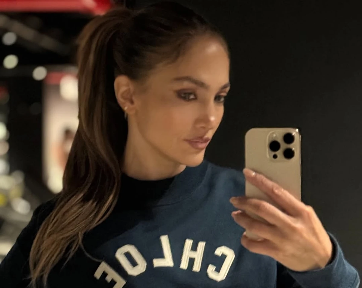 Дженніфер Лопес