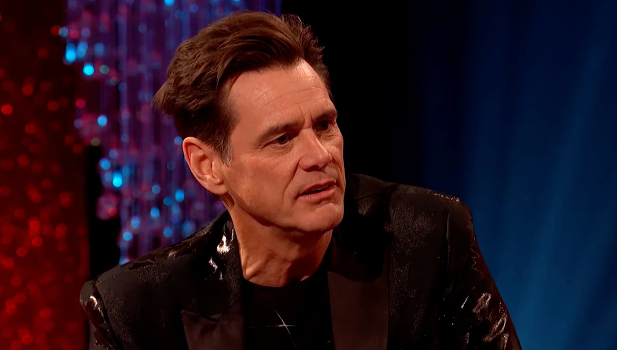 Джим Керрі здивував фанатів результатом пластики повік