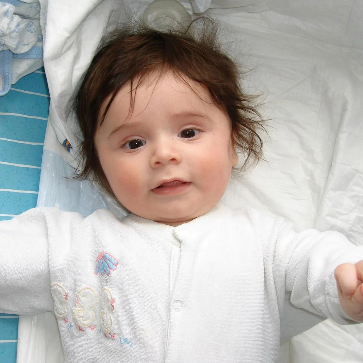 Блогерка час від часу хизується своїм дорослим сином