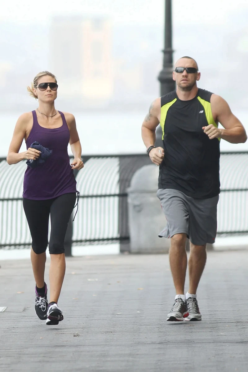 Гайді Клум з охоронцем