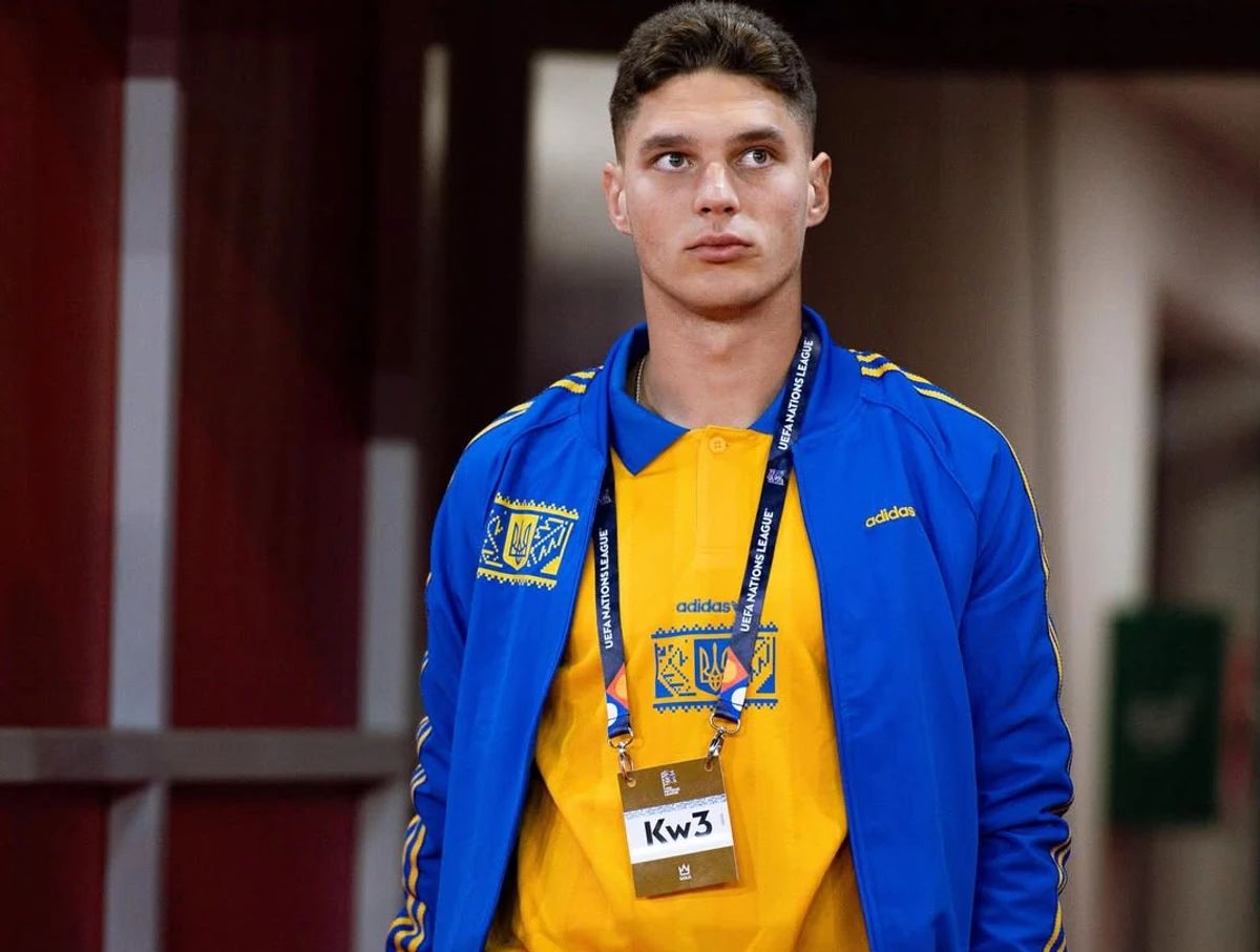 Георгій Судаков показав наслідки прильоту у будинок