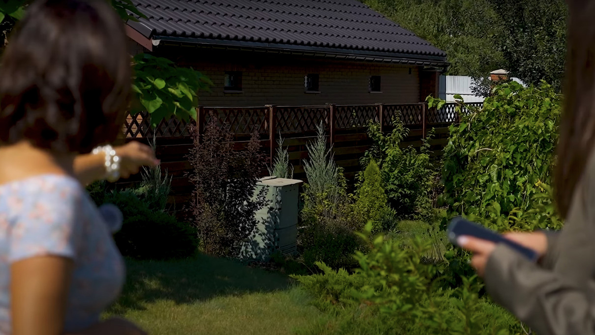 Марічка Падалко показала маленький город на своїй дачі