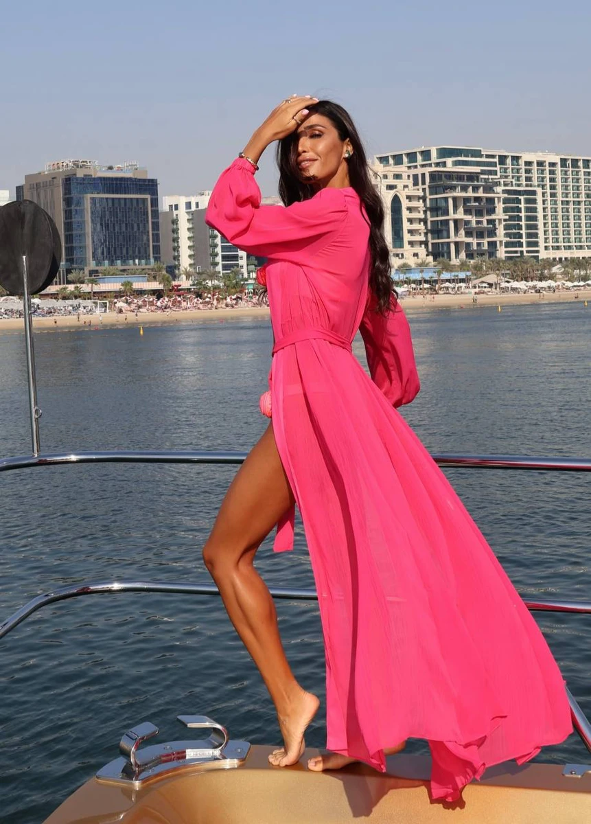 Дімопулос посвтила сухими ногами