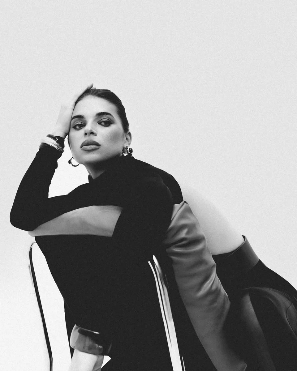 Дружина Усика знялася у пристрасній фотосесії