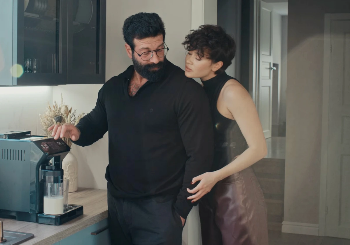 Lida Lee і Даніель Салем на романтичних кадрах показали свої стосунки