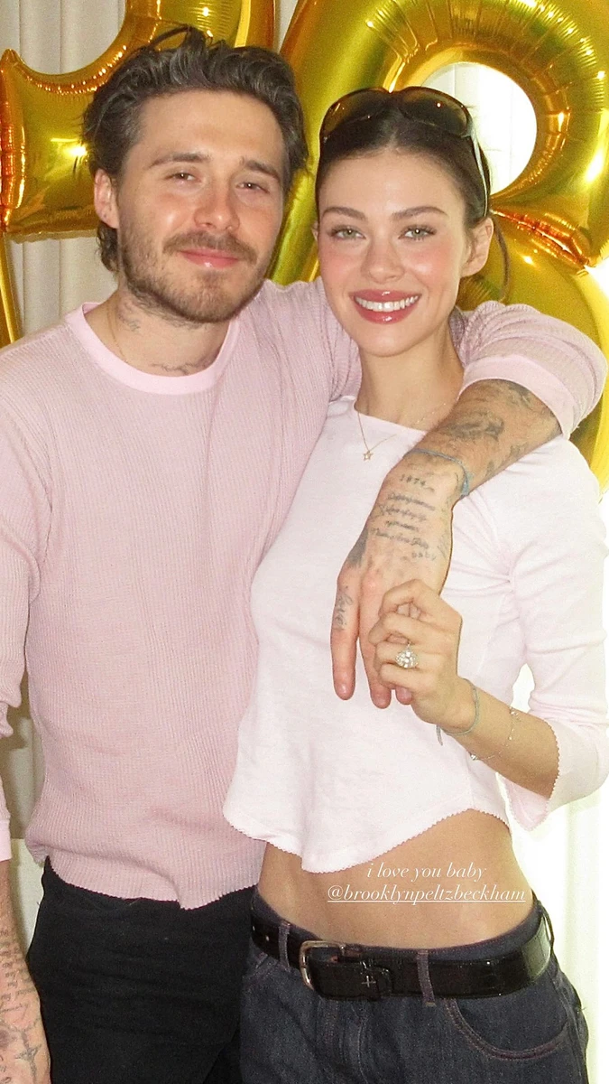 Син Бекхемів показався з дружиною на святкуванні свого 27-річчя