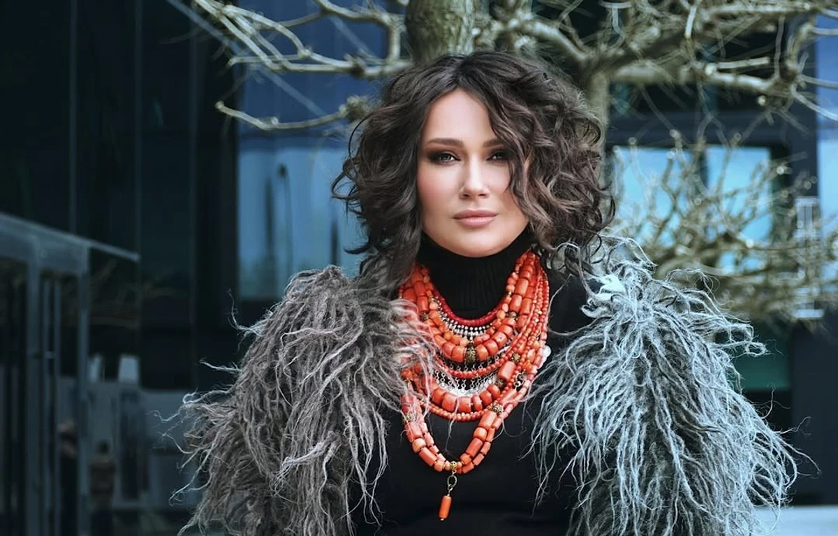 Олена Мозгова