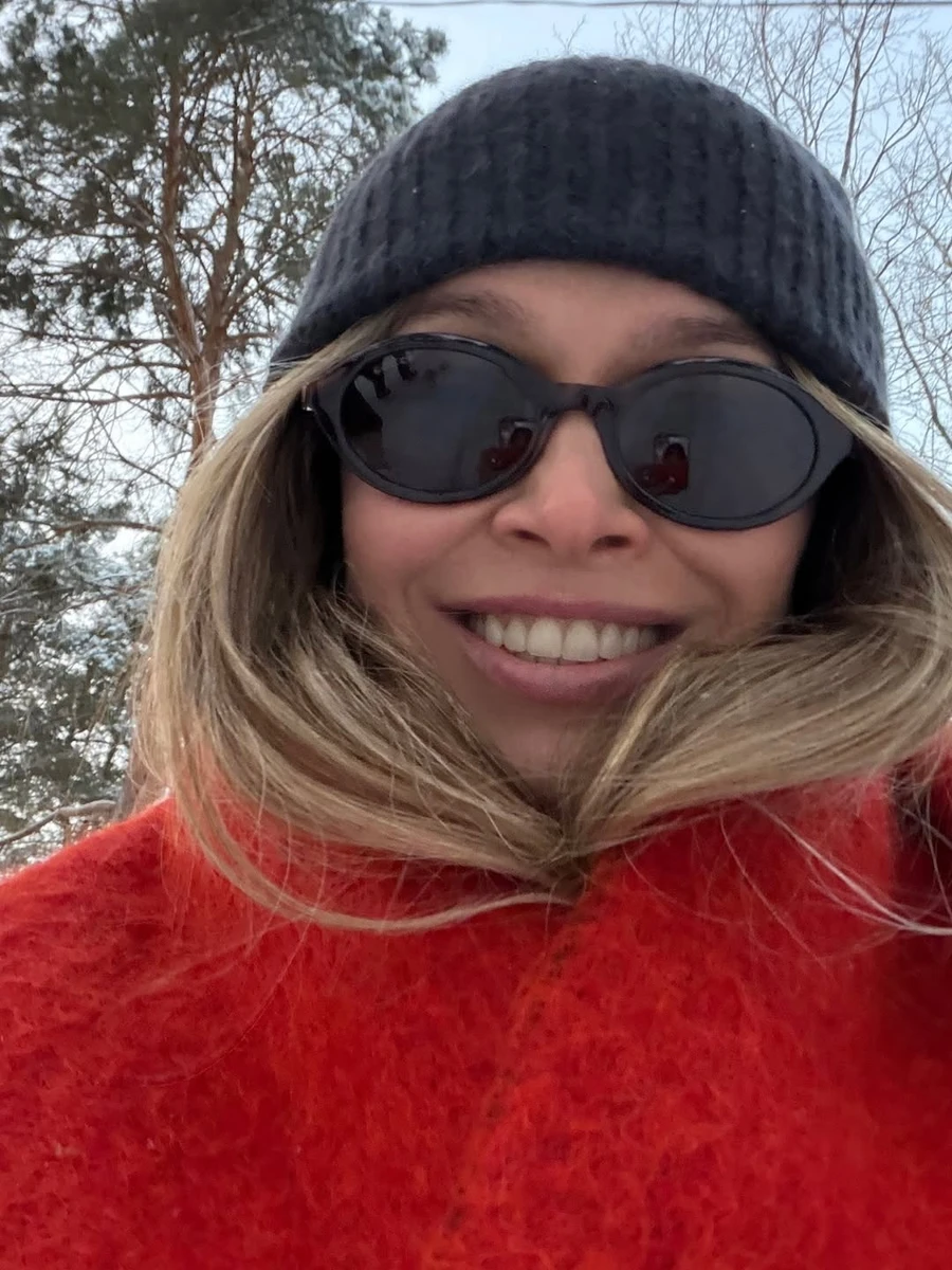 Віра Брежнєва наробила фото під час поїздки у Київ