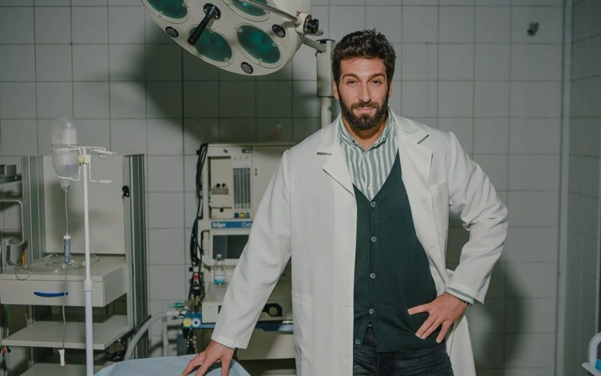 Даніель Салем Доктор Віра