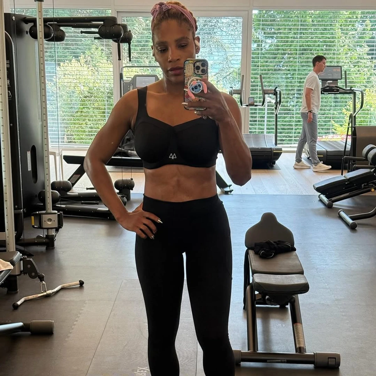 Серена Вільямс наробила фото на тренуванні