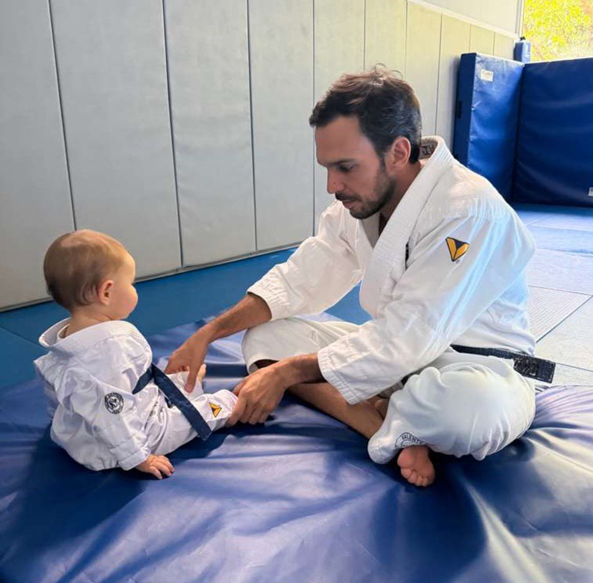 Жізель Бюндхен привітала сина з першим днем народження особливими фото