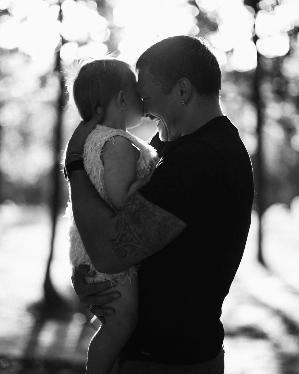 Катерина Усик замилувала фото чоловіка з дочкою