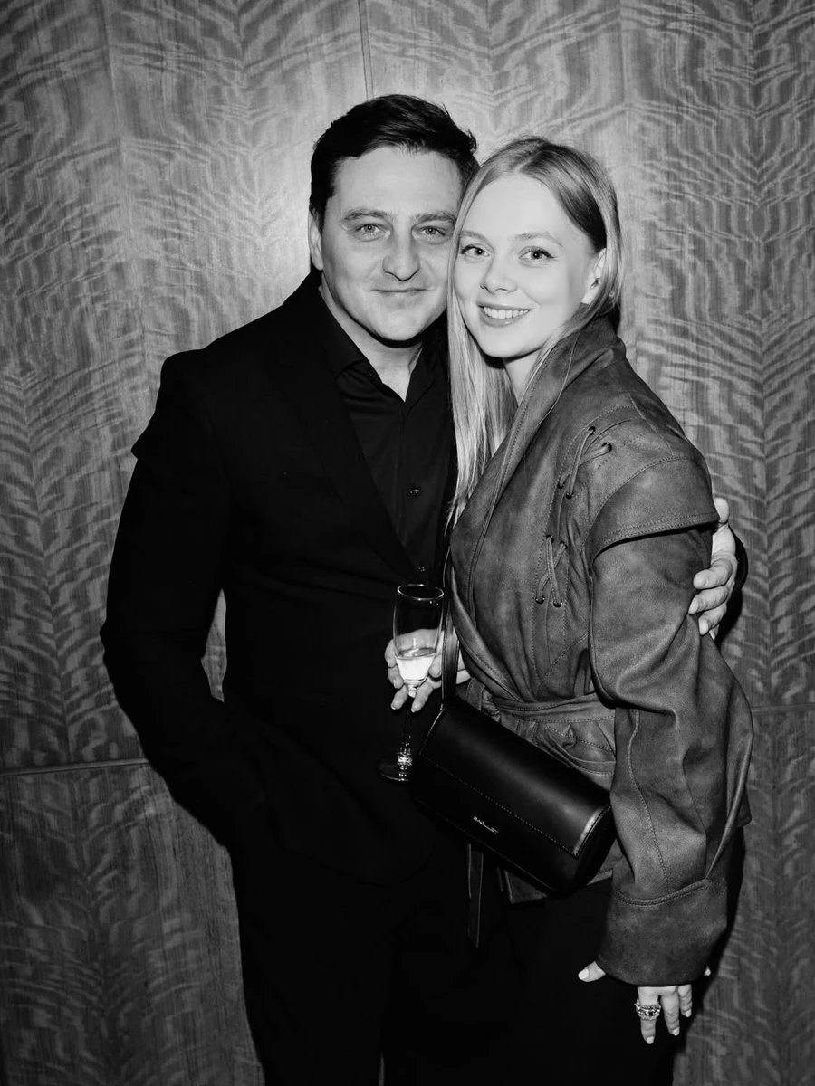 Пара хоче весілля, коли буде тепло 