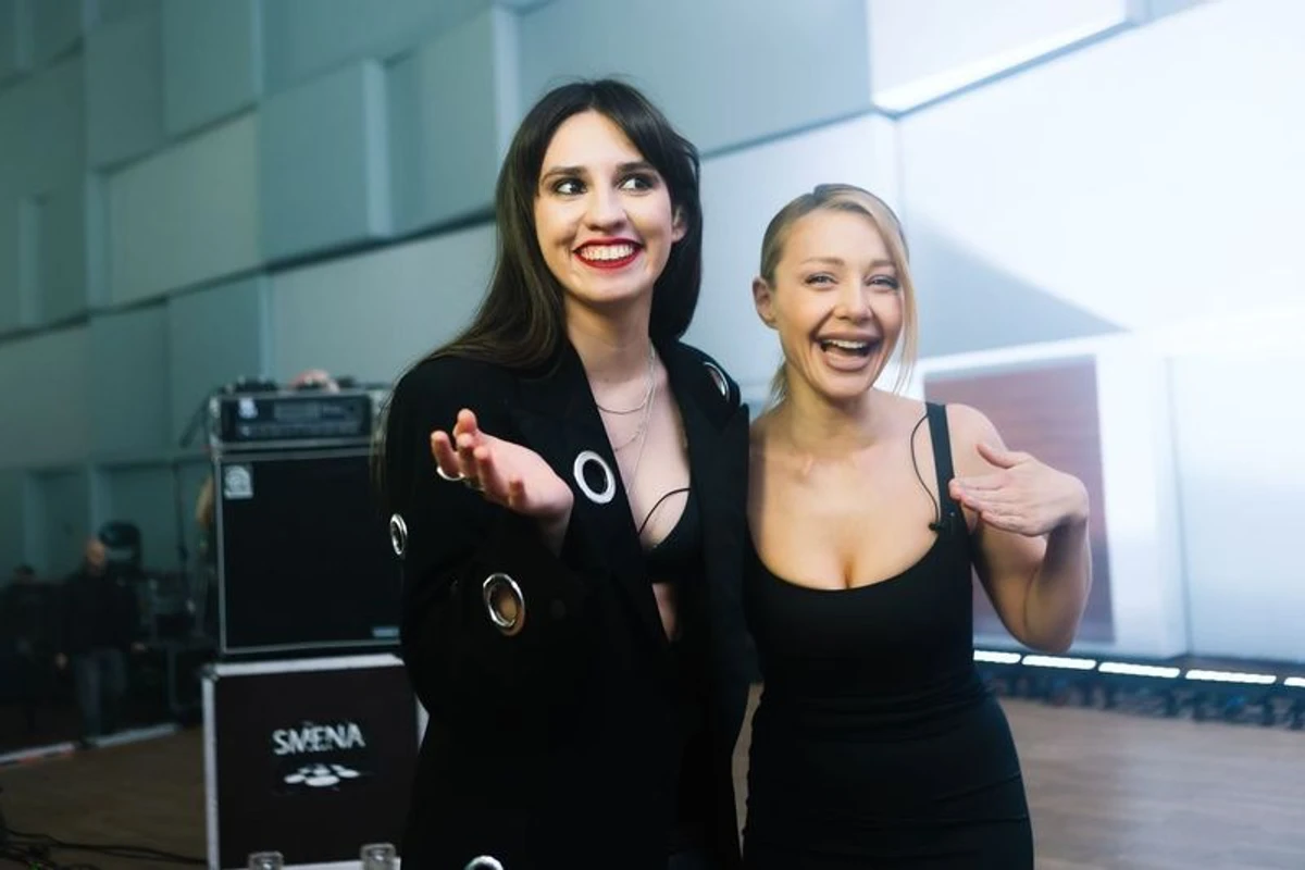 Тіна Кароль і LELY45