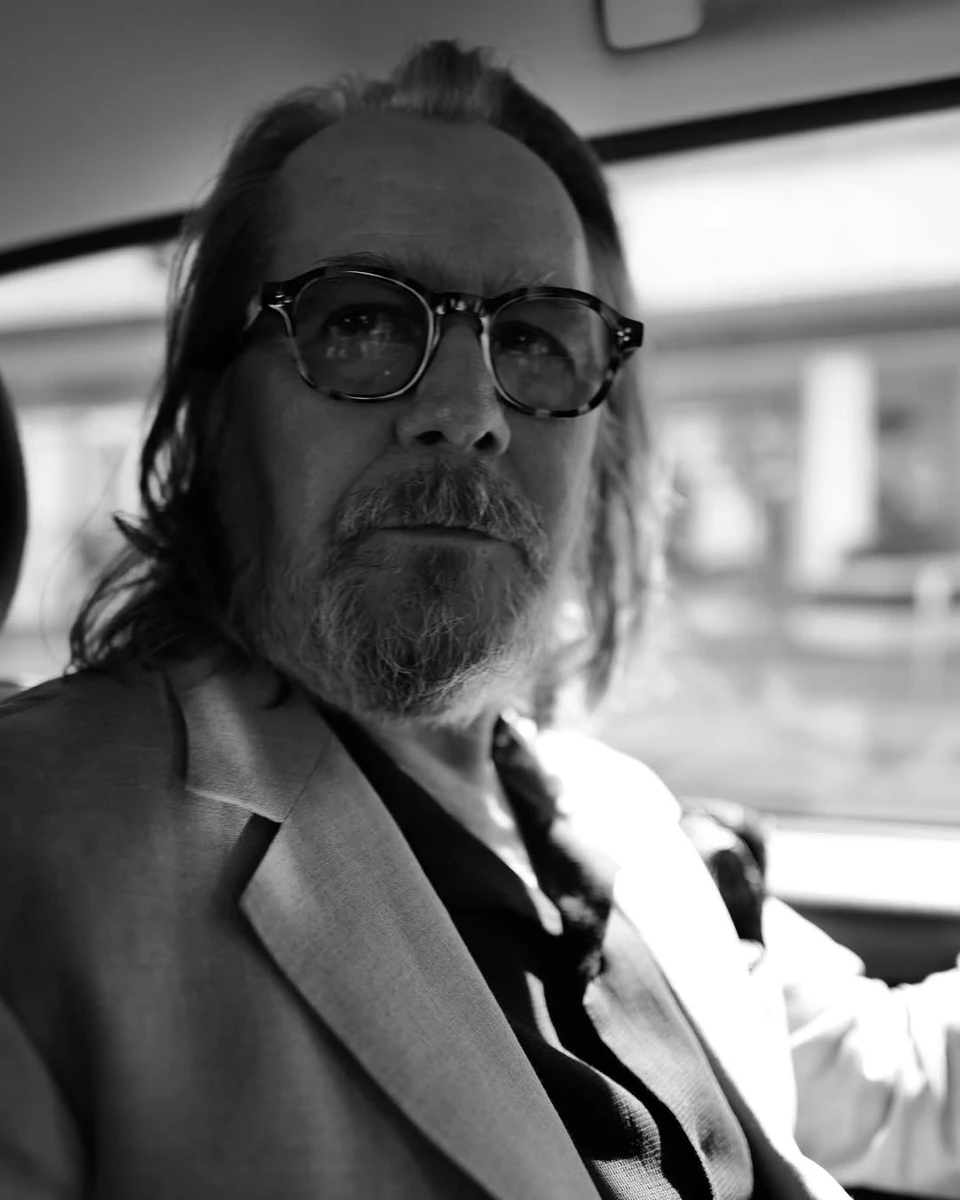 Гері Олдман зараз