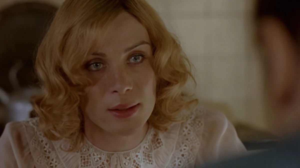 У фільмі також знявся Ліам Нісон, творчістю якого захоплюється Мерфі. Він навіть вважає його батьком у кіно