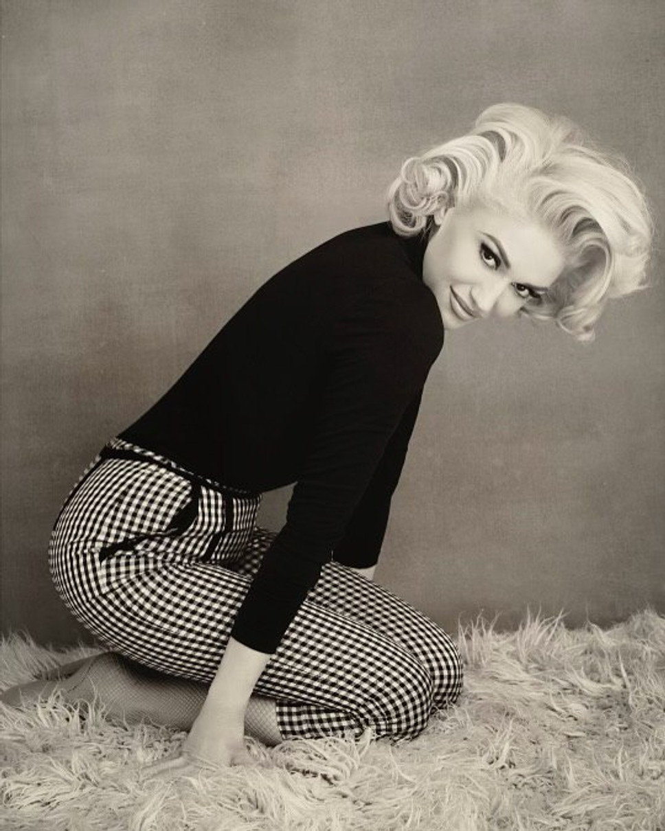 Дженніфер Лопес в незвичному образі порівняли з Гвен Стефані