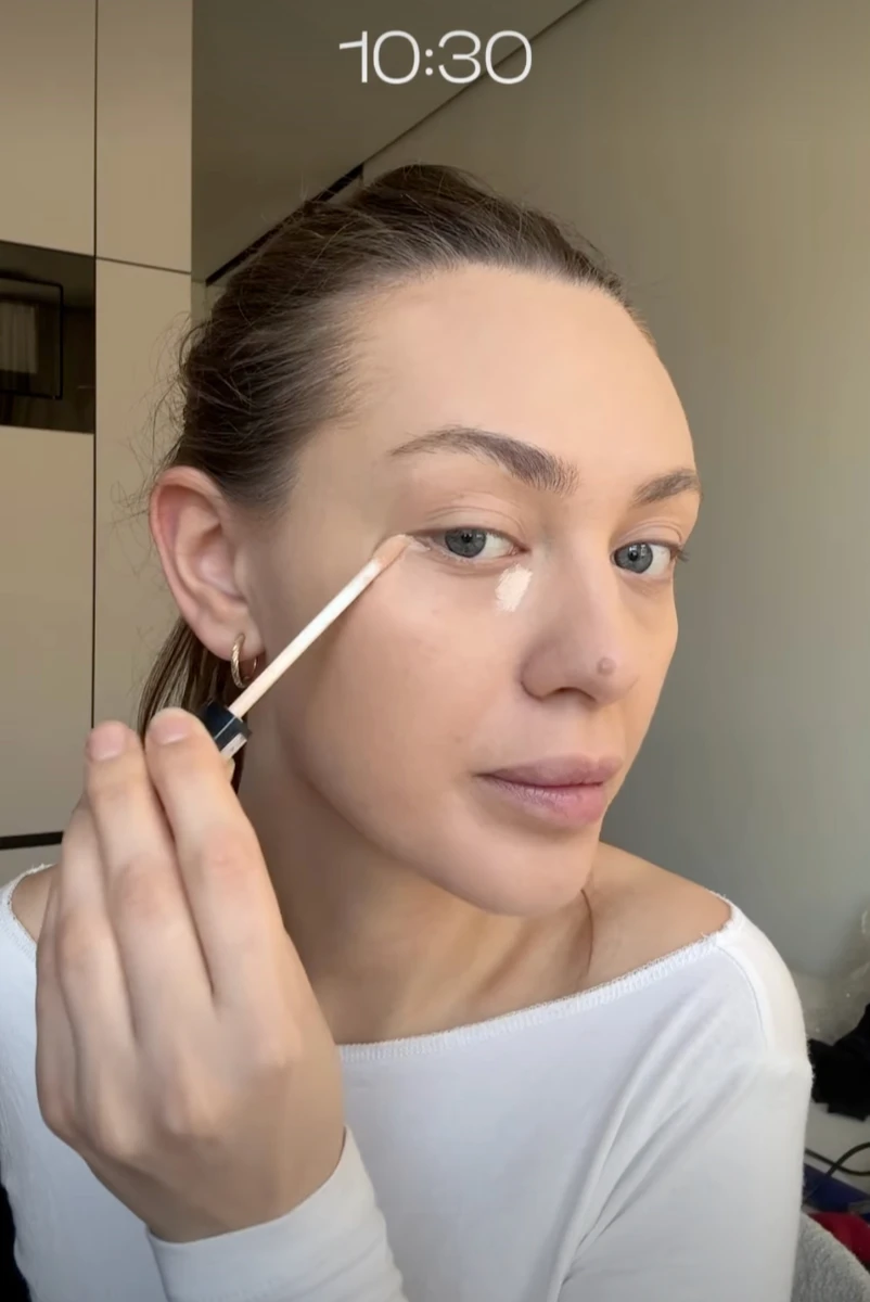 Переможниця Холостяка-14 Надін показала, як робити легкий макіяж