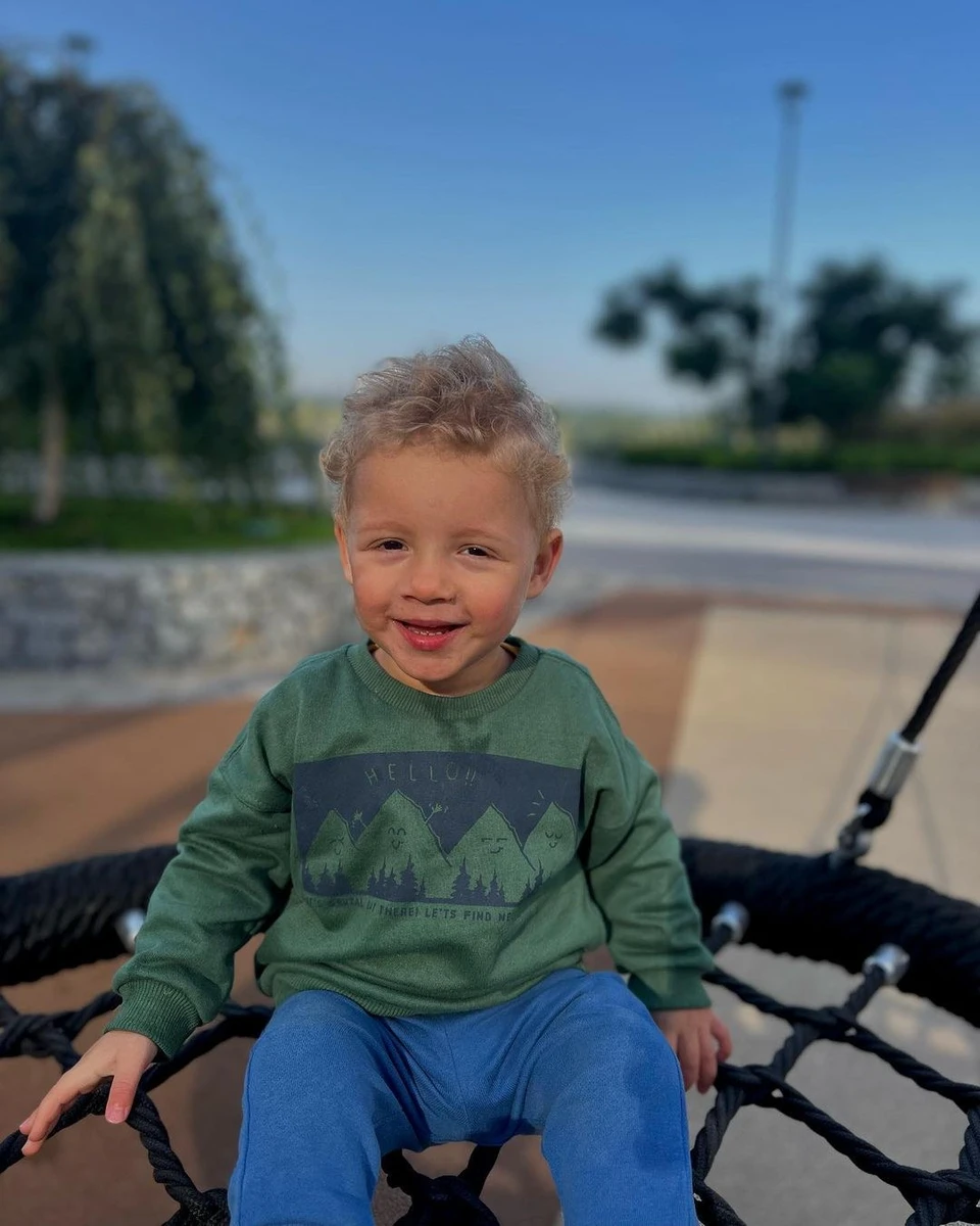 Марселеві зараз 2 роки. Свій другий день народження хлопчик святкував уже вдома