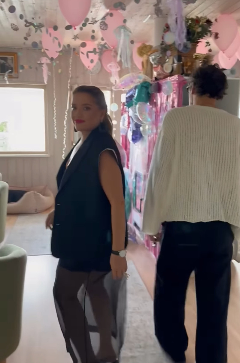 Наталія Могилевська засвітилася з коханим на своєму 50-річчі