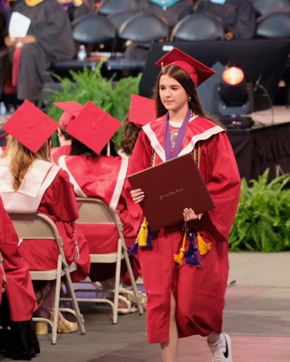 Лілія Подкопаєва показала свою доньку на випуску зі школи