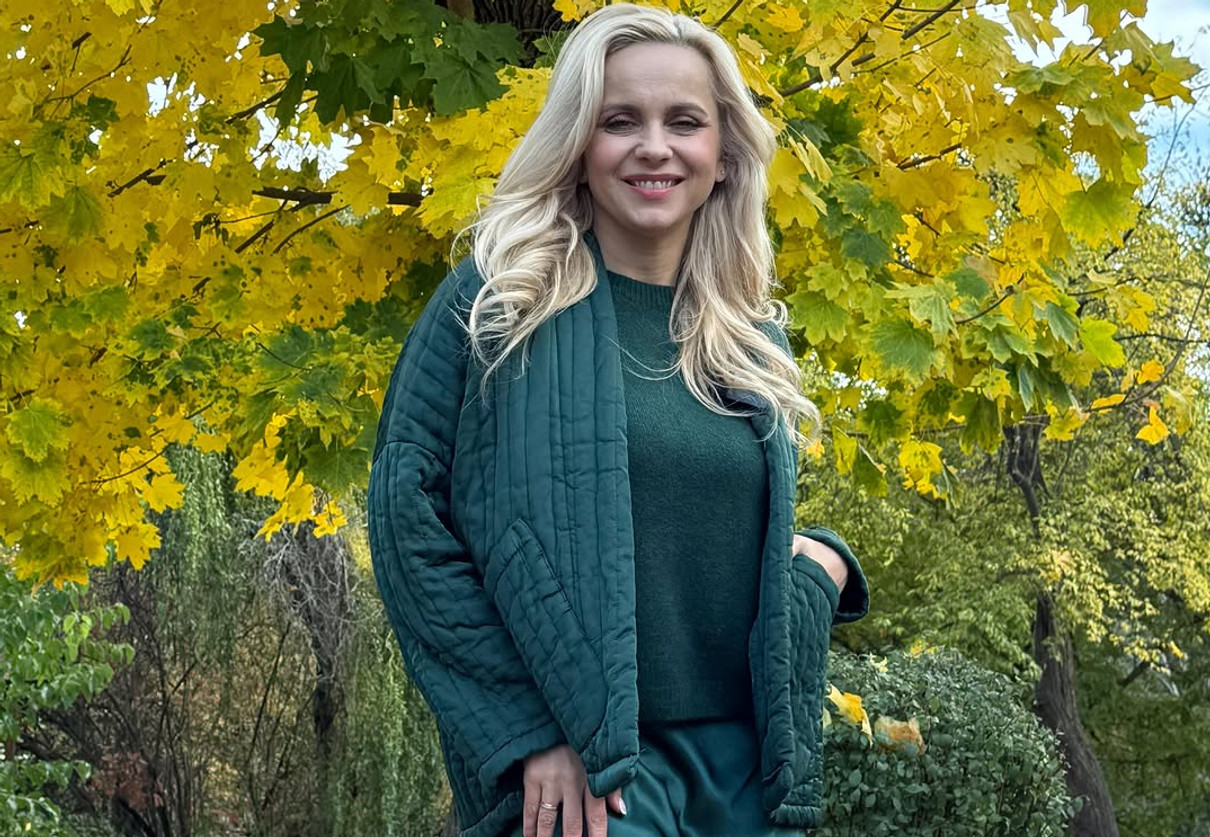 Лілія Ребрик позує для фото