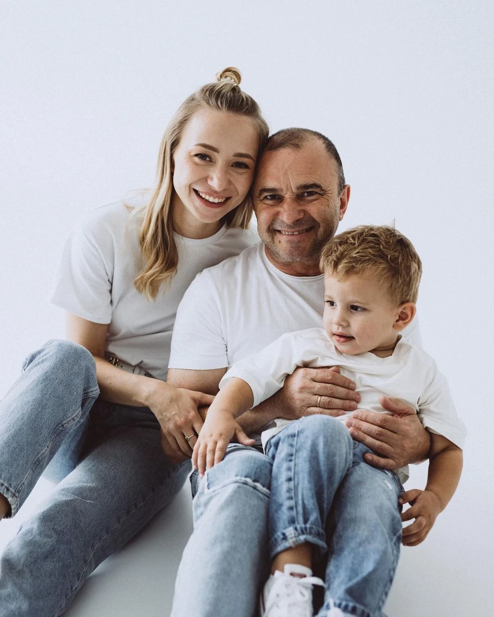 Інші діти Віктора Павліка привітали свого зіркового татуся із поповненням