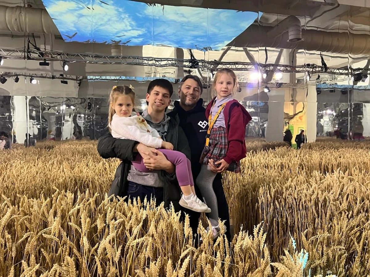 Сергій Притула показався зі своїми дітьми