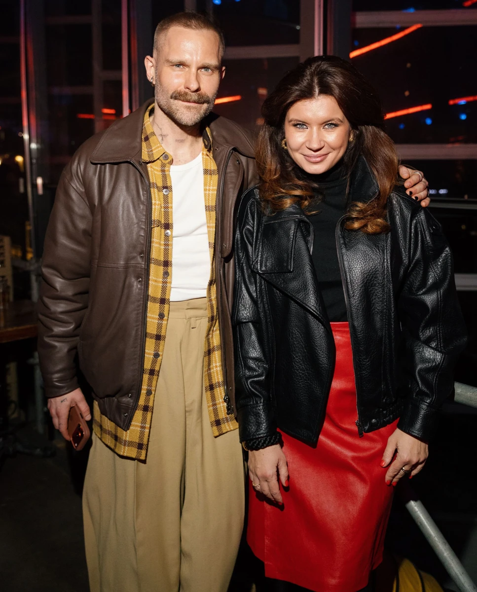 Дружина Монатіка в ефектному образі на концерті Дантеса