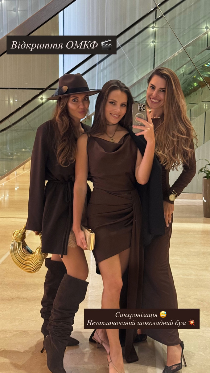 Анна Саліванчук і Антоніна Хижняк зазнімкувалися на кінофестивалі ОМКФ
