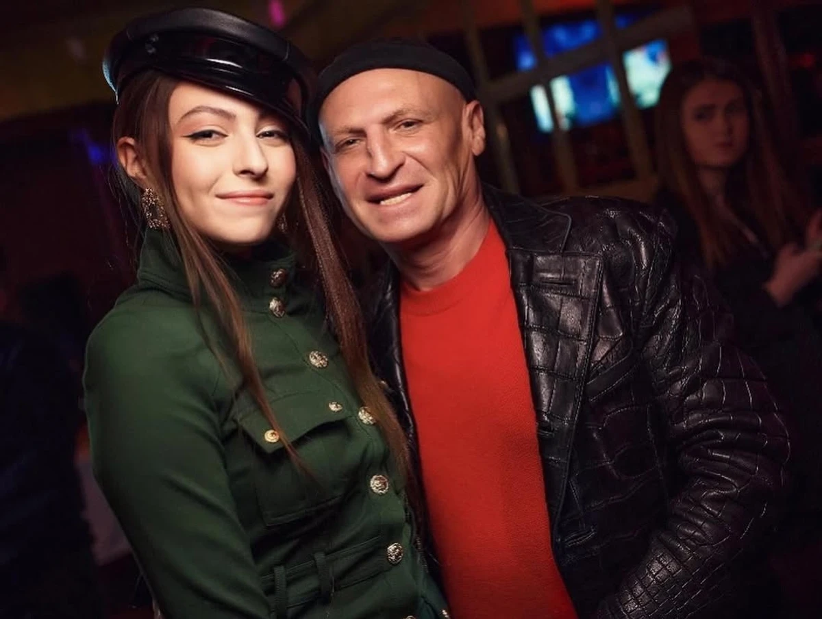 Чоловік Олі Полякової