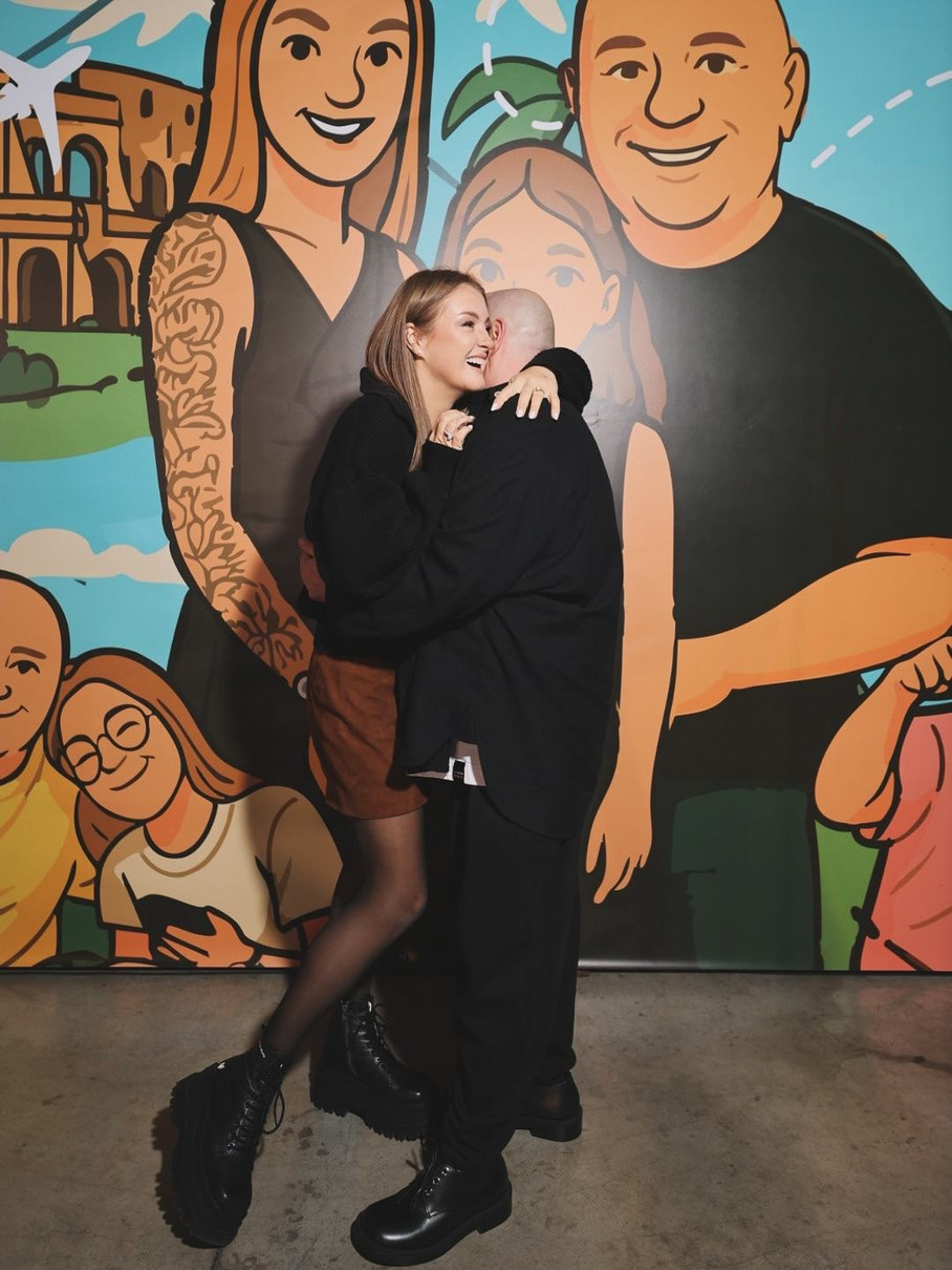 Комік Юрій Ткач