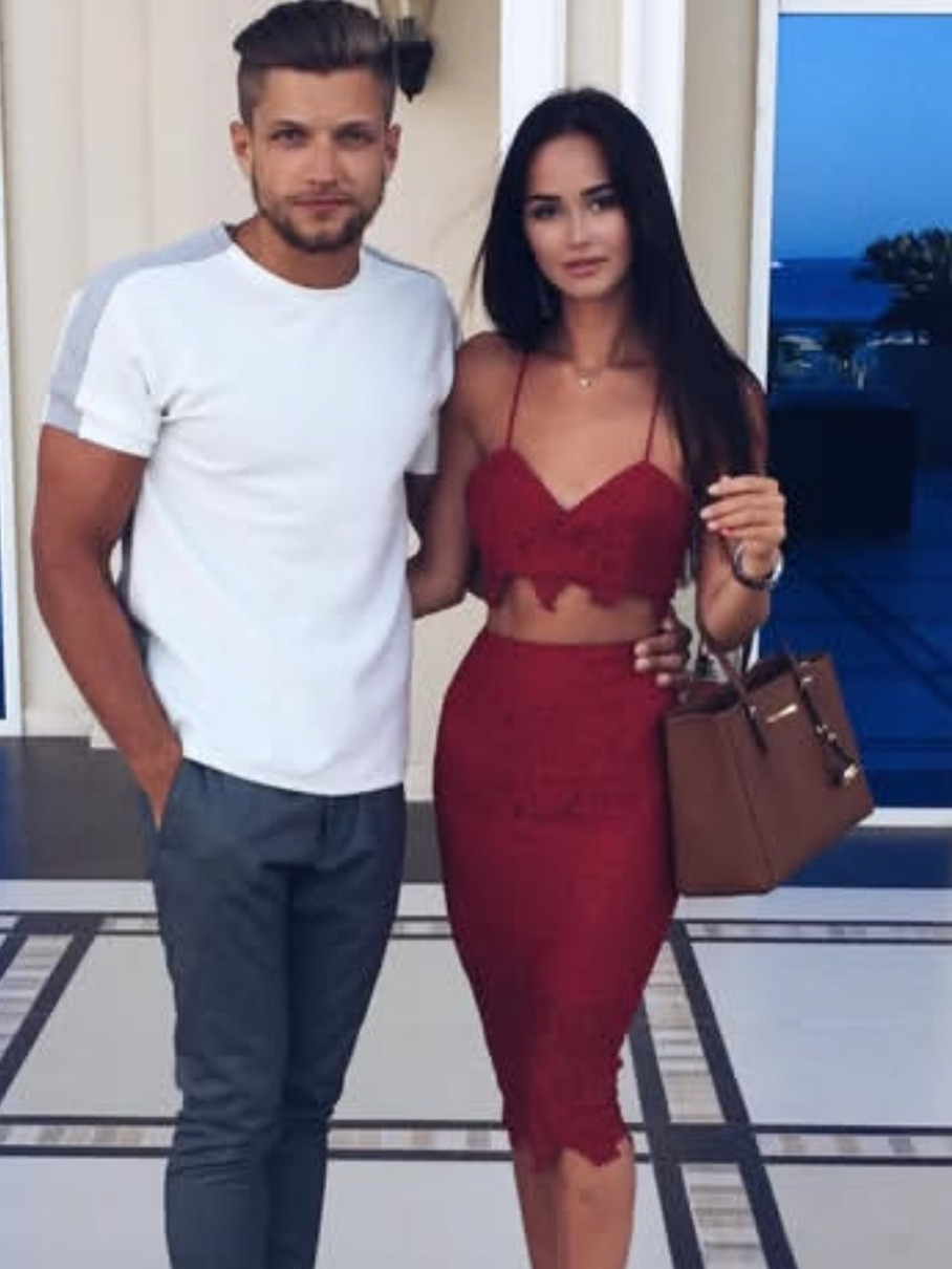 Парфільєва з коханим 10 роківт тому