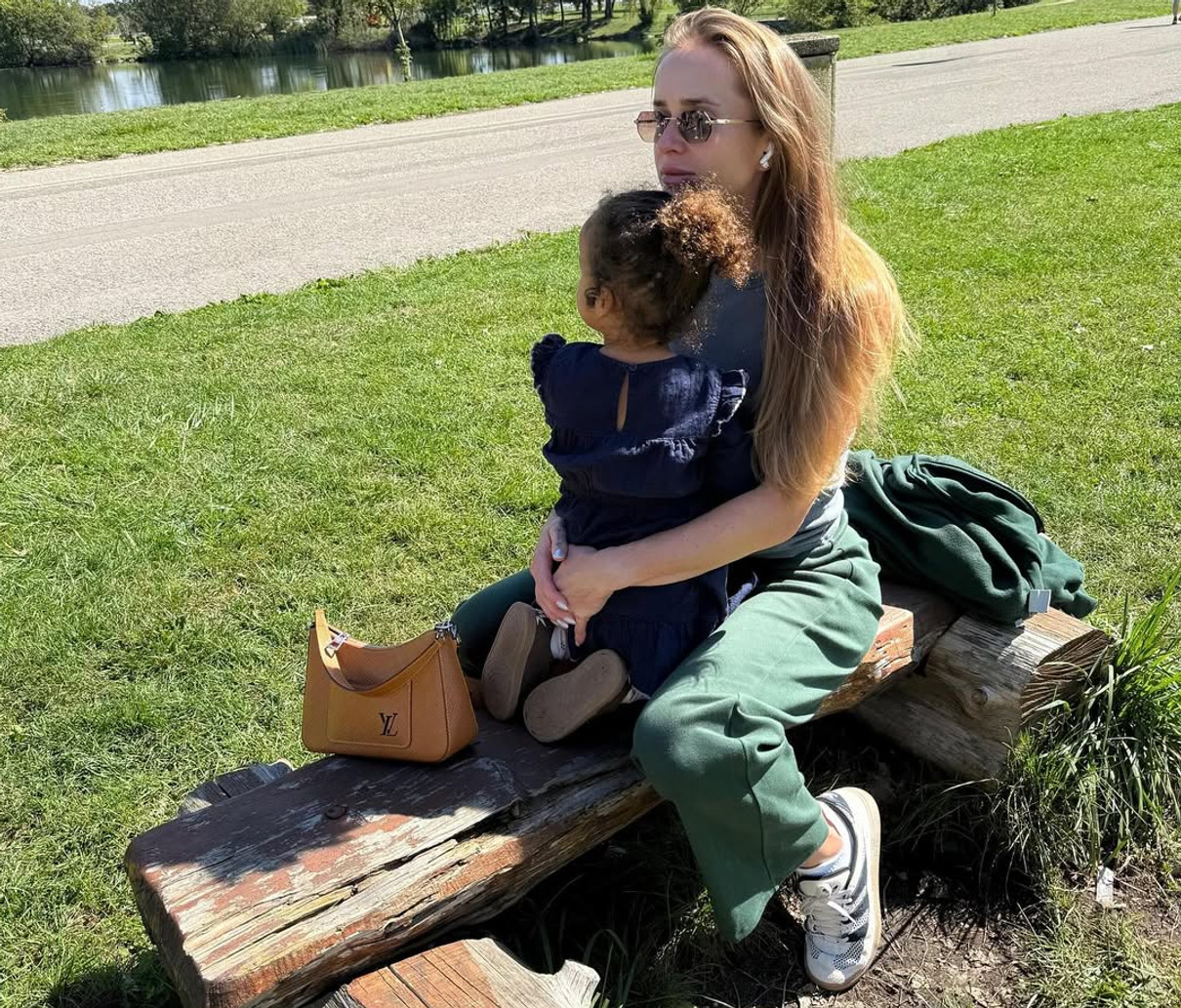 Чоловік Світоліної показав миле фото з їхньою дочкою на її 3-річчя