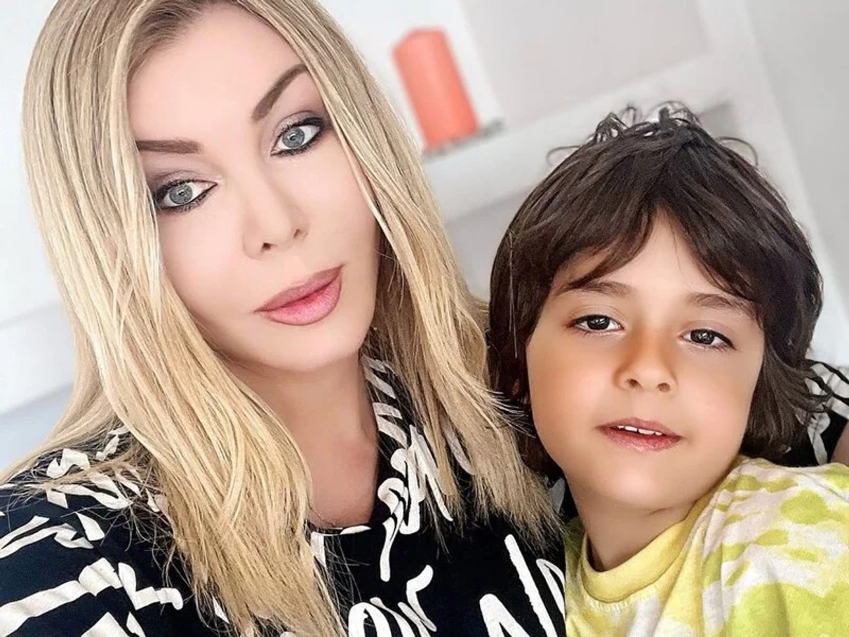 Ірина Білик з молодшим сином Табрізом