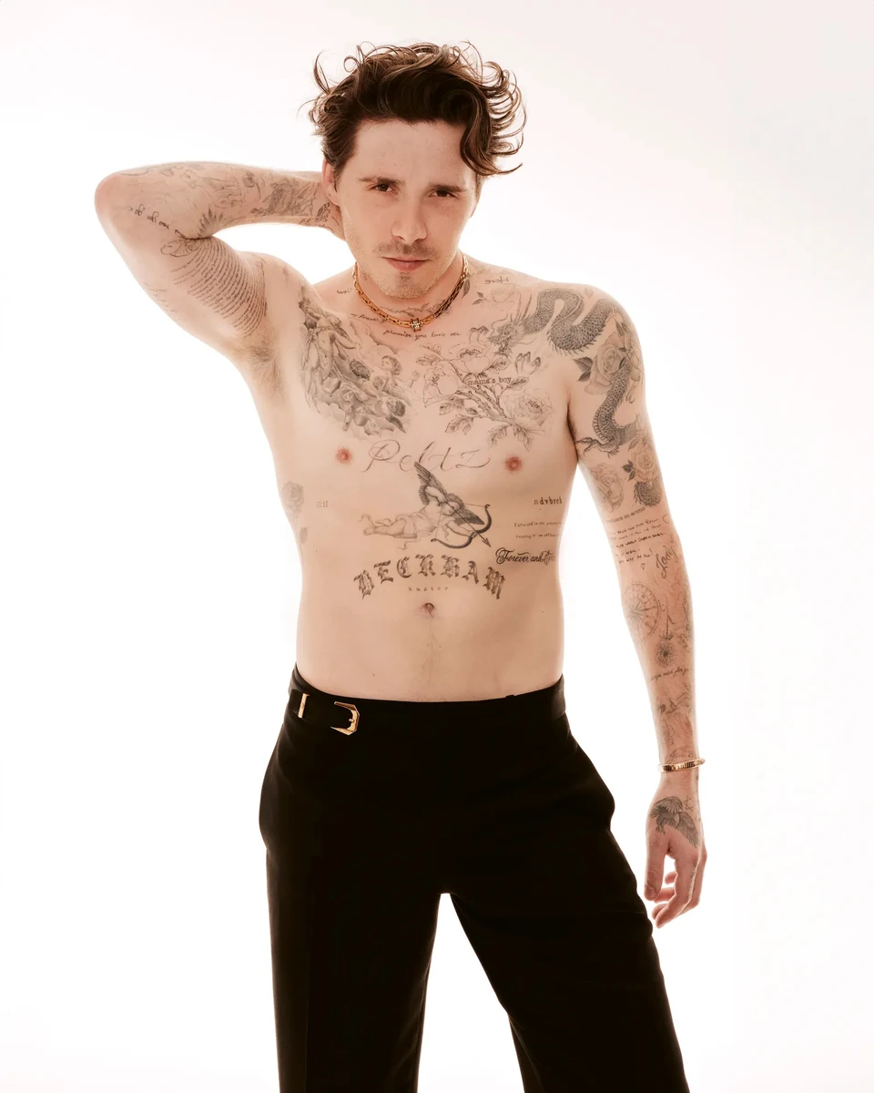 Старший син Бекхемів оголив торс для глянцю