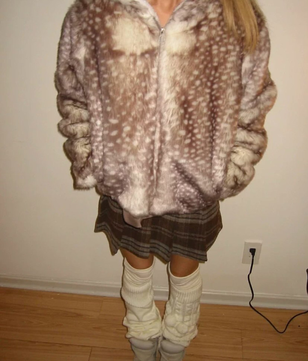 Шуба бембі в образі