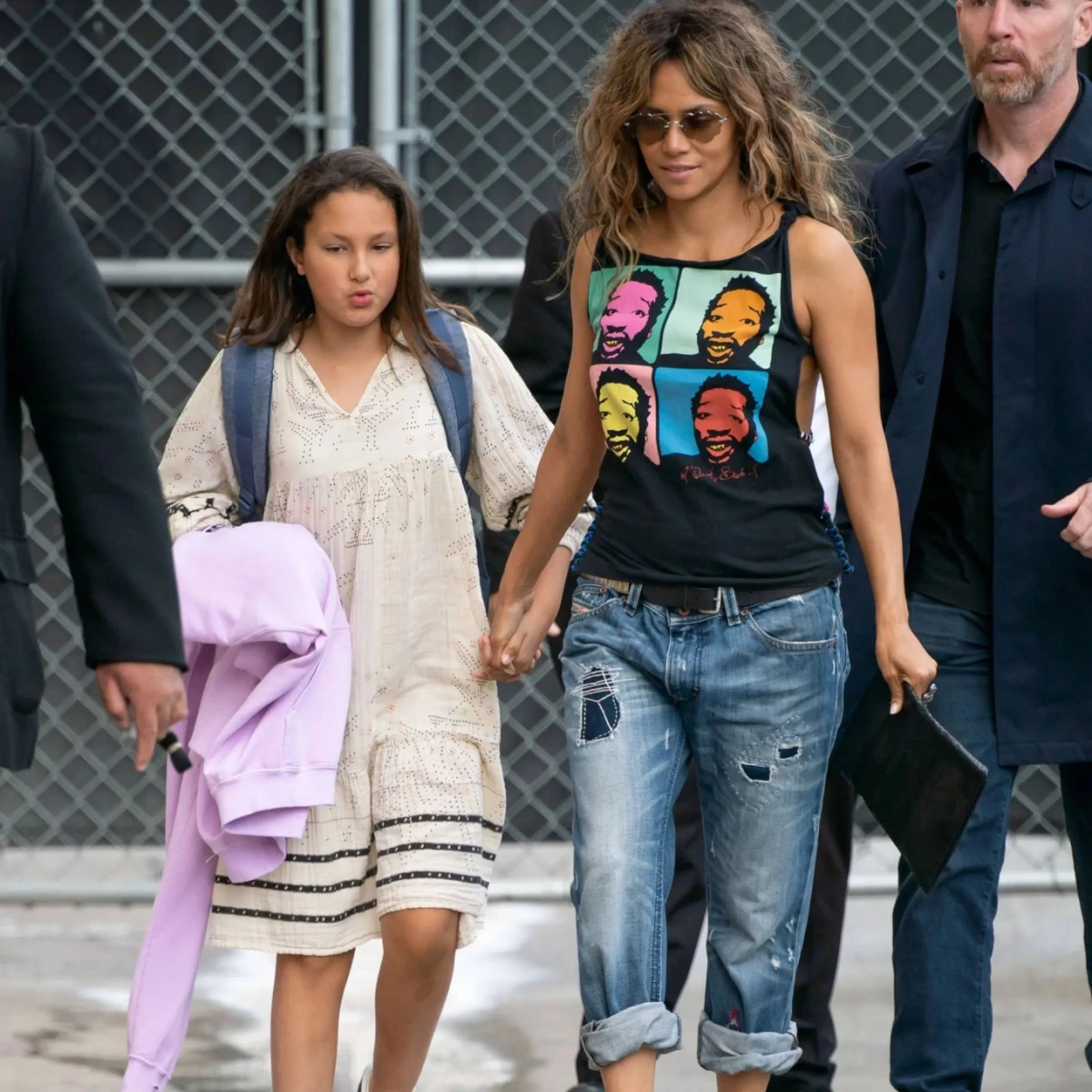 Холлі зі старшою донькою