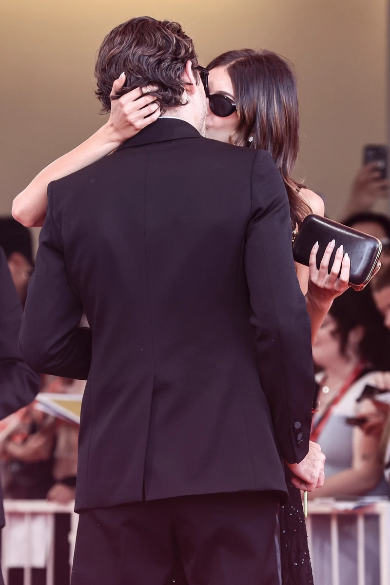 Кая Гербер з бойфрендом