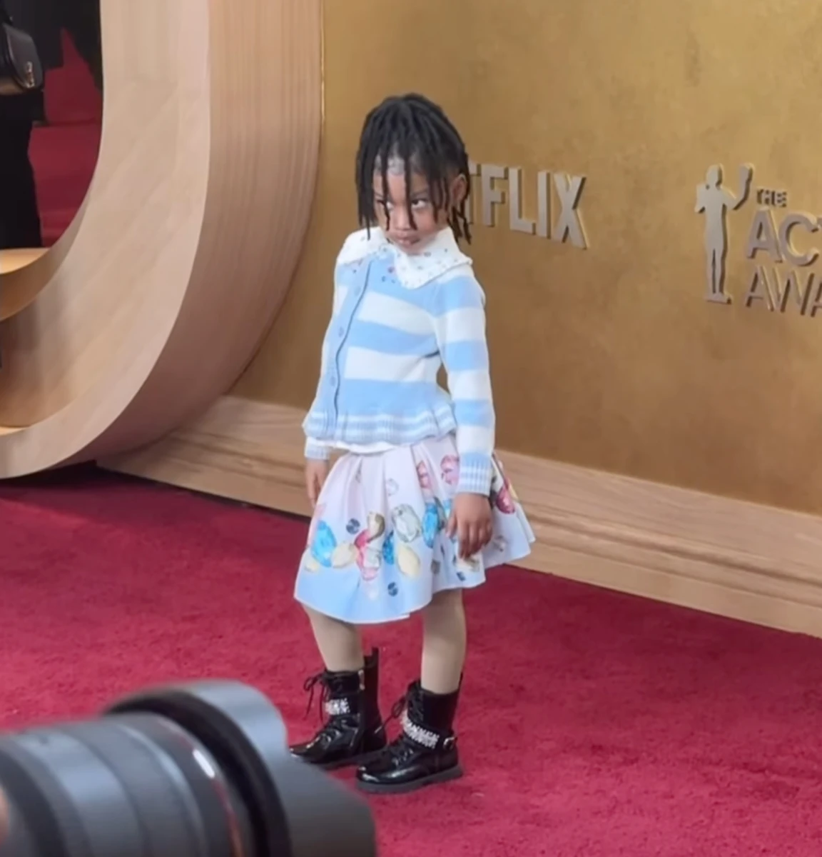 Дочка Теяни Тейлор ефектно попозувала на хіднику