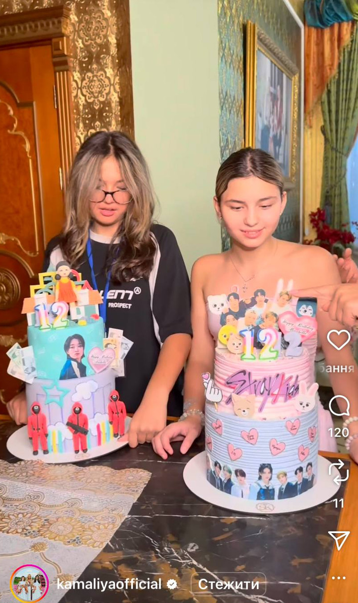 Камалія похвалилася 12-річними доньками