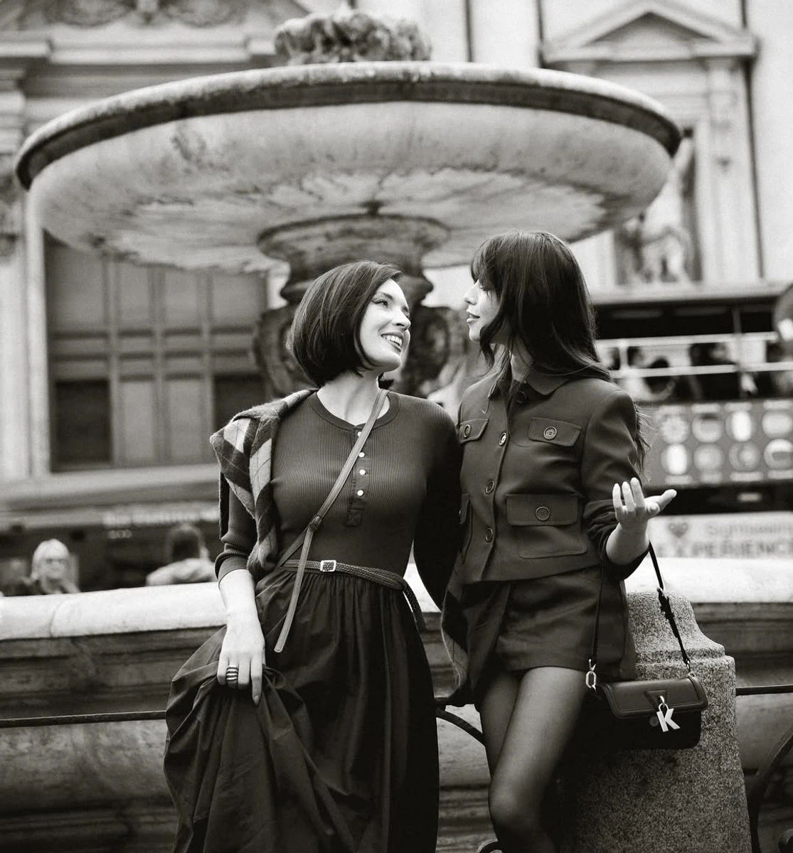 Христина Соловій у міні наробила веселих фото в Римі з Мандзюк