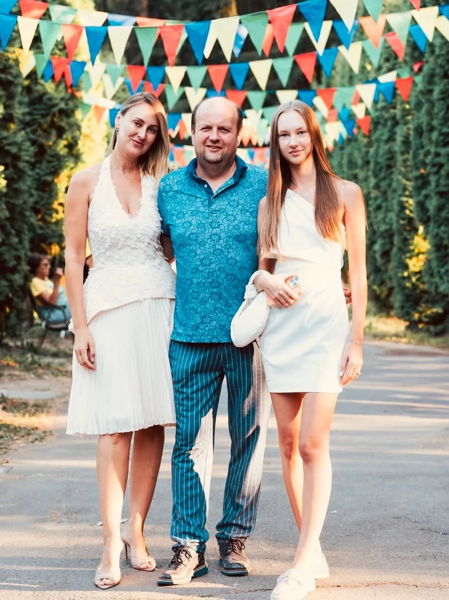 Віктор Бронюк привітав дочку з днем народження