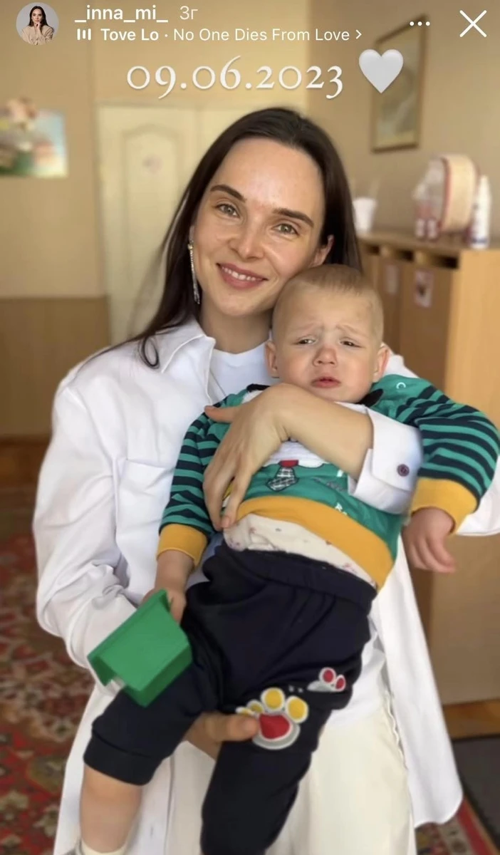 Раніше подружжя показувало фото хлопчика на сайті Мінсоцполітики, звідки вони про нього дізналися