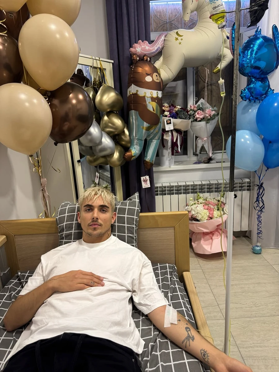 Melovin потрапив до психлікарні й показався під крапельницею