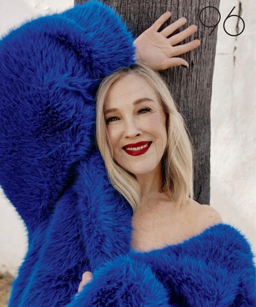 Кетрін ОʼХара у синій шубі