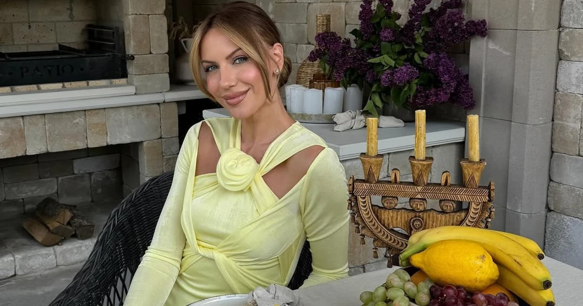 Леся Нікітюк похвалилася стрункістю після пологів