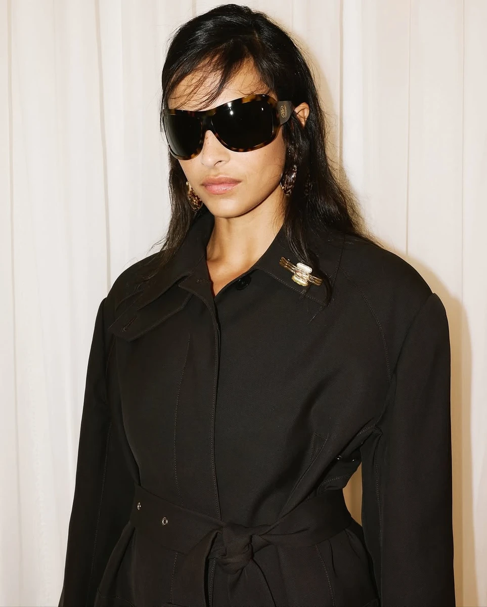 Модель на показі