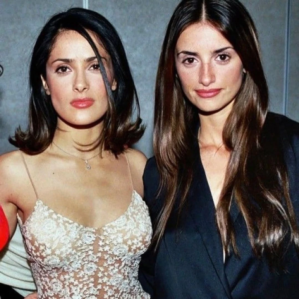 Пенелопа Крус і Сальма Хаєк у молодості