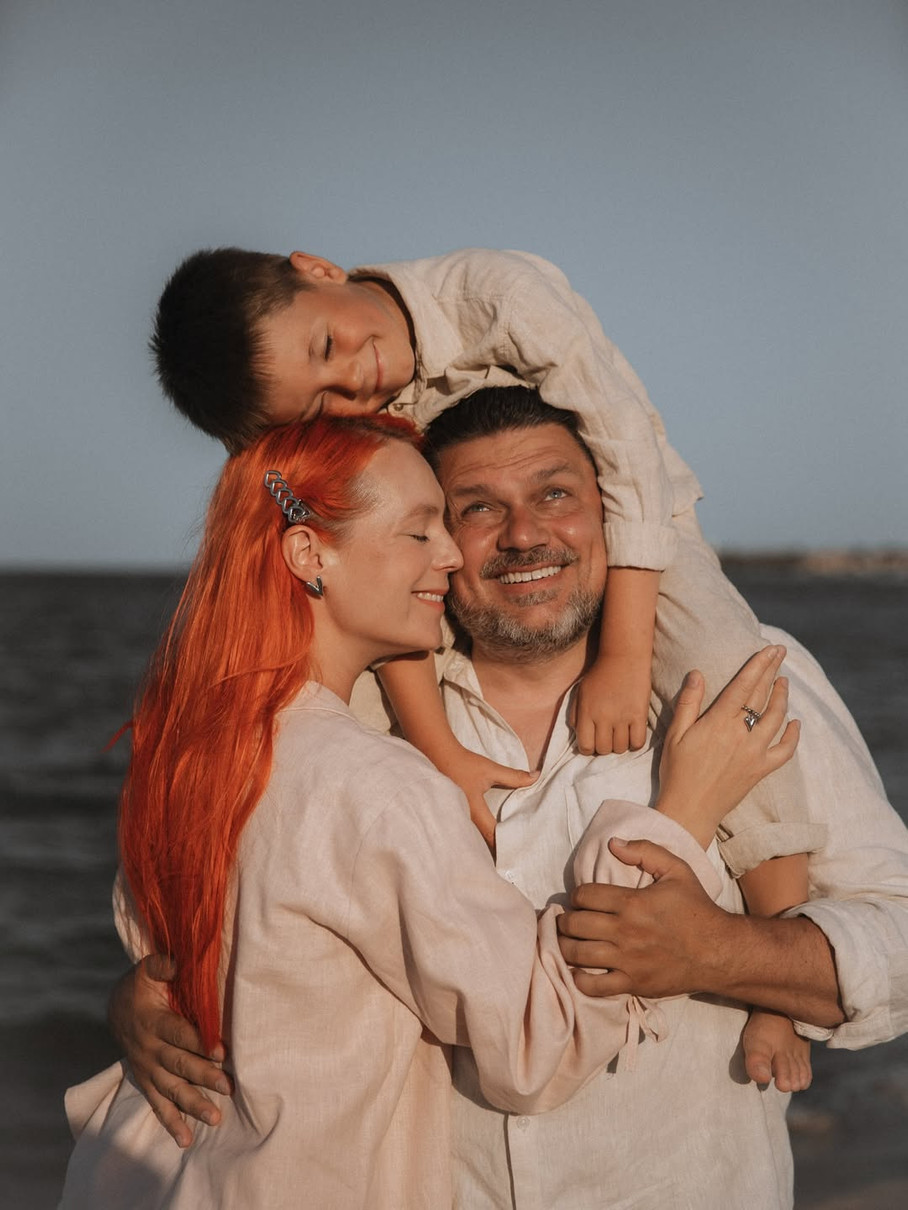 Тарабарова похвалилася сімейними фото